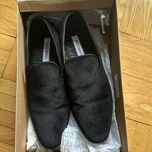Steve Madden velvet tux slippers